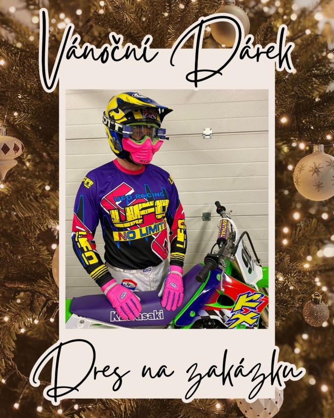 Hledáš originální dárek pod stromeček? 🎄🎁 Už nemusíš! Vytvoříme ti dres na zakázku přesně podle tvých představ – od retro...